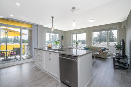 307-2555 Ware St, Abbotsford, BC, V2S0J4 | Card Image