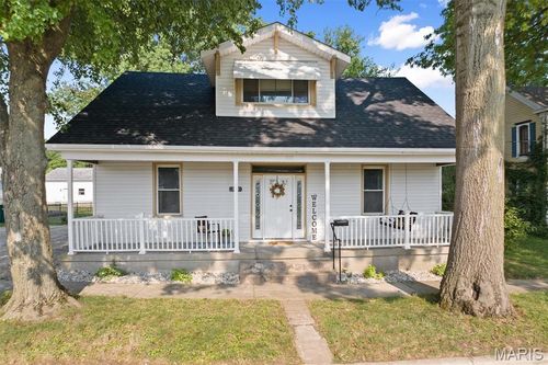 512 S Herman St, Lebanon, IL, 62254-1648 | Card Image