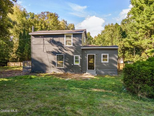 29 Williams Street, North Greenbush, NY, 12198 | Card Image