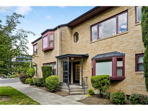 26-1436 Ne 21st Ave, Portland, OR, 97232-1588 | Card Image