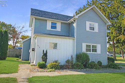 513 W Stevenson St, Gibsonburg, OH, 43431-1023 | Card Image