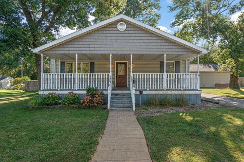 427 N Indiana St, Griffith, IN, 46319 | Card Image