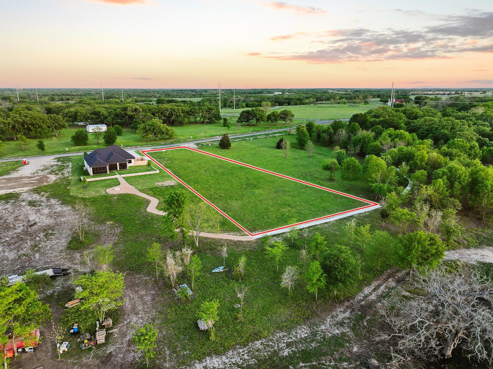 Land in Dodd City 3
