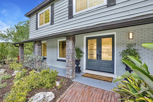 2107 W Kyra Drive, Tampa, FL, 33612 | Card Image