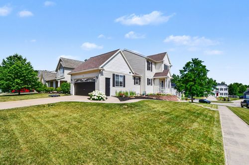 132 Foxtail, Ionia, MI, 48846-2160 | Card Image