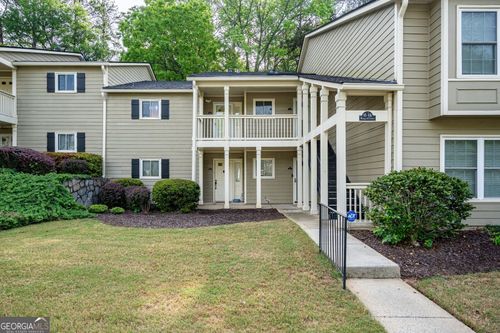66 Middleton Ct Se, Smyrna, GA, 30080-8053 | Card Image