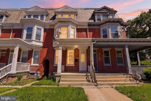 55 E Cottage Pl, YORK, PA, 17401-3134 | Card Image