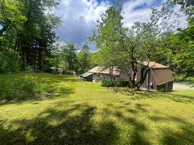3483 Popple Dungeon Rd, House other with 2 bedrooms, 2 bathrooms and null parking in Chester VT | Image 23