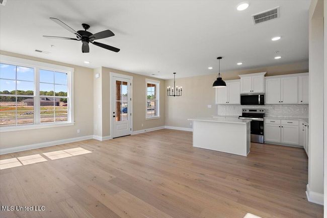 Townhome | Image 9