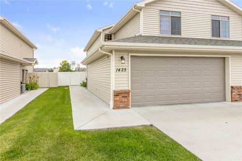 1425 Naples St, Billings, MT, 59105-4495 | Card Image