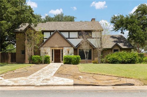 201 Chris Ln, McAllen, TX, 78503-1310 | Card Image