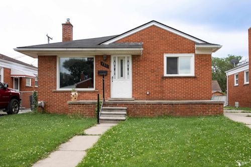 735 Detroit Avenue, Lincoln Park, MI, 48146 | Card Image