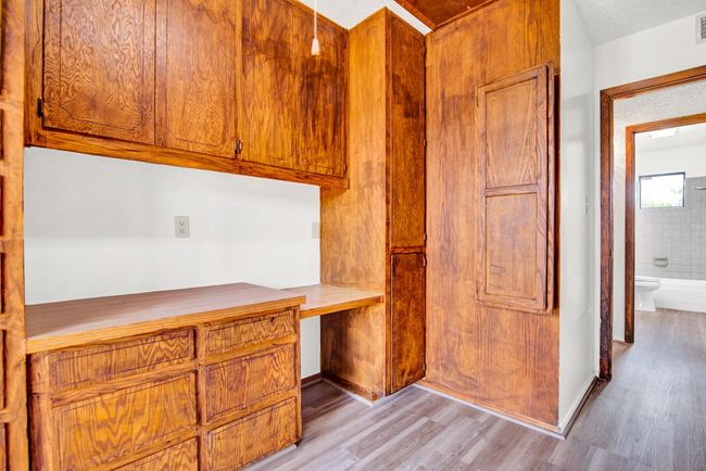 Laundry room has great cabinets. | Image 19