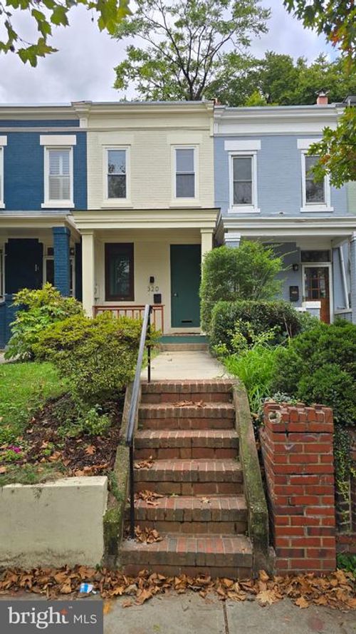 320 14th St Ne, WASHINGTON, DC, 20002-6440 | Card Image