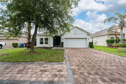 205 Lakeshore Dr, DAVENPORT, FL, 33837-7522 | Card Image