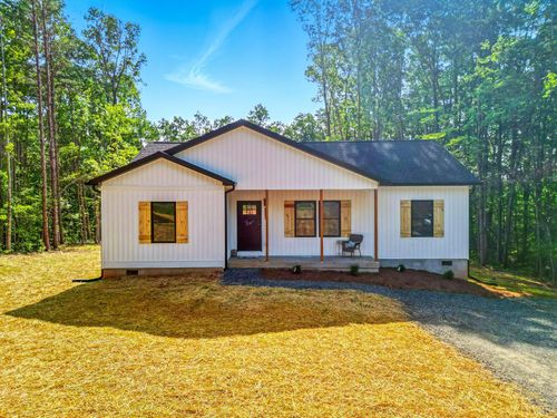 3470 Double Bridges Rd, Spout Spring, VA, 24593-2998 | Card Image