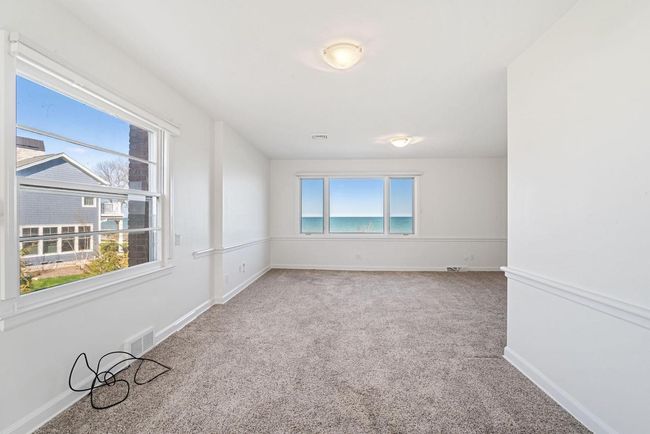 7515 N Beach Drive, House other with 4 bedrooms, 4 bathrooms and null parking in Fox Point WI | Image 29
