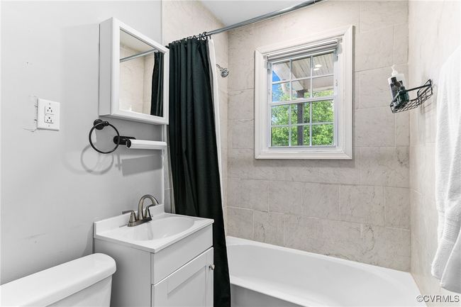 1426 Overlook St, House other with 3 bedrooms, 2 bathrooms and null parking in Richmond VA | Image 19