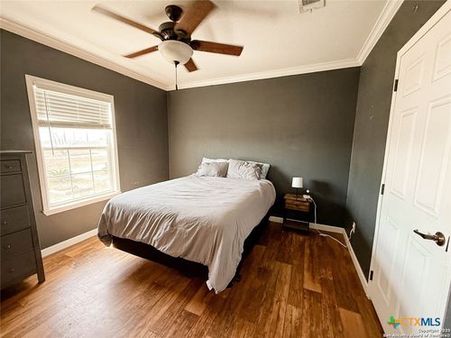 8824 W Fm 140, Charlotte, TX, 78011-3516 | Card Image