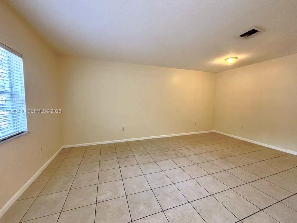 Residential Lease in Miramar 3