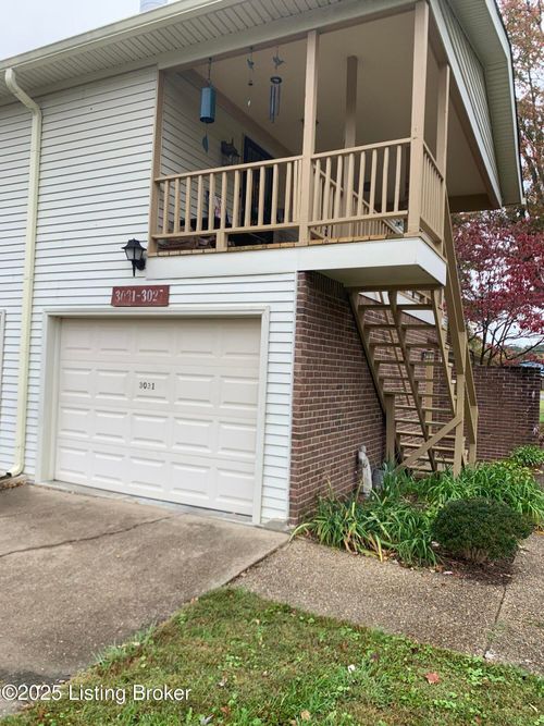 3031 Fordhaven Rd, Louisville, KY, 40214-3905 | Card Image