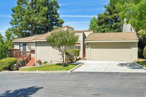 100 Crestridge Ln, Folsom, CA, 95630-2108 | Card Image