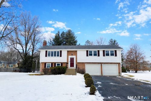 5 Candlewood Dr, Bloomfield, CT, 06002-2601 | Card Image