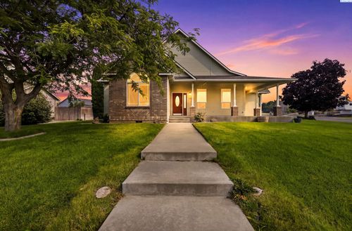 5500 Leilani St, West Richland, WA, 99353-7908 | Card Image