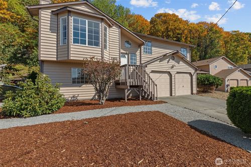 11822 56th Pl S, Seattle, WA, 98178-2885 | Card Image