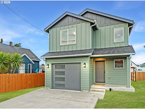 934 Avenue H, Seaside, OR, 97138-7640 | Card Image