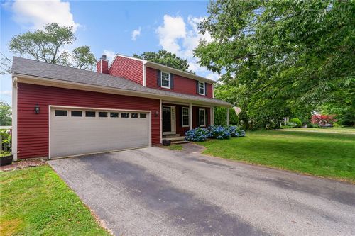 43 Peckham Pl, Bristol, RI, 02809-2725 | Card Image
