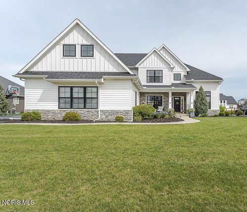 9312 Bowman Farms Ln, Sylvania, OH, 43560-7206 | Card Image