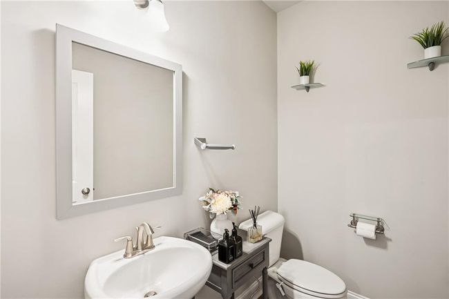 5662 Valley Loop, House other with 4 bedrooms, 3 bathrooms and null parking in Fairburn GA | Image 33