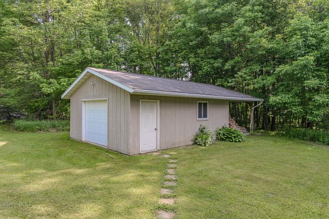 1340 Deer Brook Ct, House other with 3 bedrooms, 3 bathrooms and null parking in Wausau WI | Image 12
