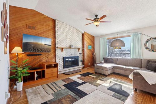 5501 Comanche Way, Madison, WI, 53704 | Card Image