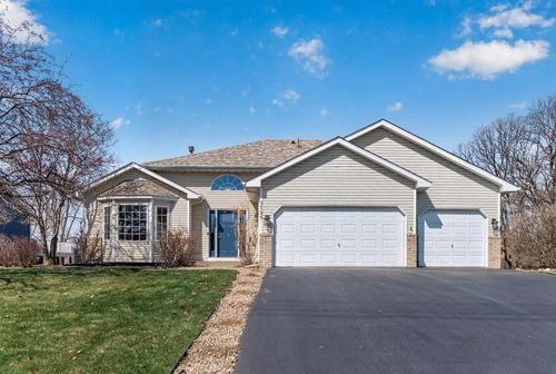 5725 Yucca Ln N, Plymouth, MN, 55446-3532 | Card Image