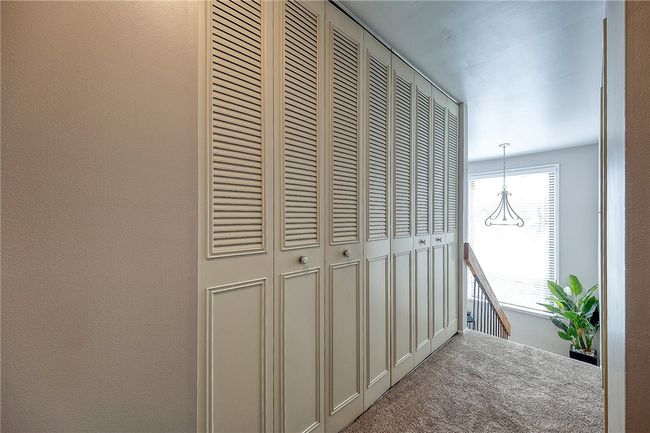 92 Locust Ct, Condo with 3 bedrooms, 2 bathrooms and 1 parking in Pittsburgh PA | Image 12
