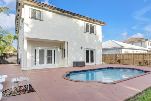 2620 Sw 144th Pl, Miami, FL, 33175-7451 | Card Image
