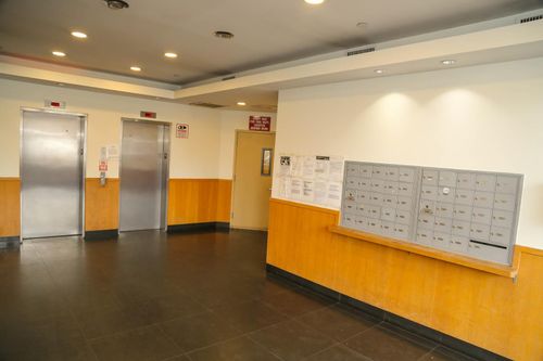 apt-5e-6070 Woodhaven Blvd, Elmhurst, NY, 11373-5539 | Card Image
