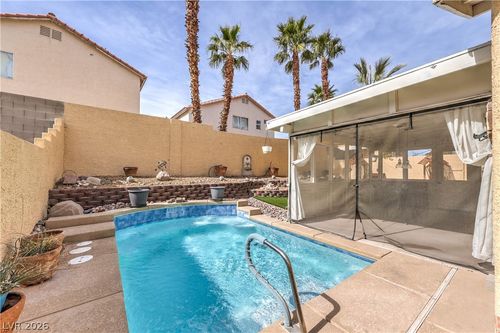 1005 Rainbow Meadows Dr, Las Vegas, NV, 89128-0572 | Card Image