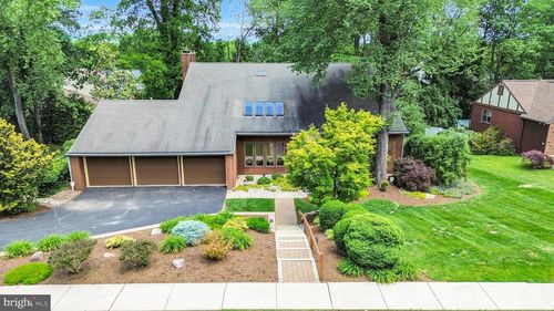 140 Deborah Dr, Wyomissing, PA, 19610-3104 | Card Image