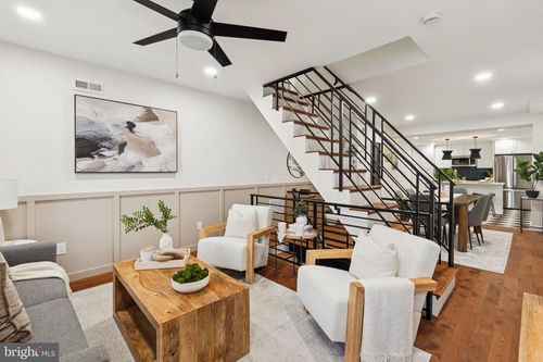 2121 N Hope St, PHILADELPHIA, PA, 19122-1708 | Card Image