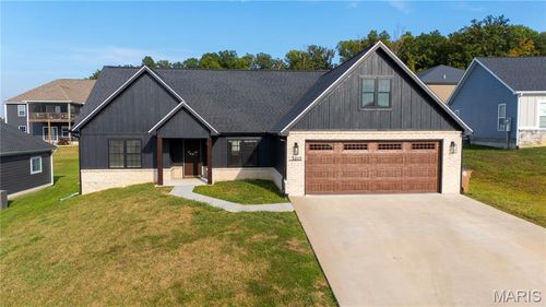 3612 Limestone Ln, Cape Girardeau, MO, 63701-7272 | Card Image