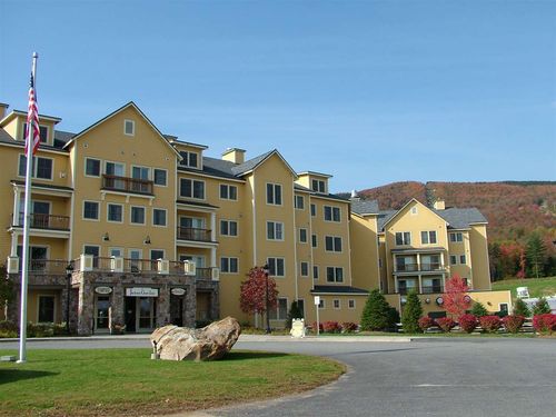318/320 Qtr. I Jackson Gore Inn, Ludlow, VT, 05149 | Card Image