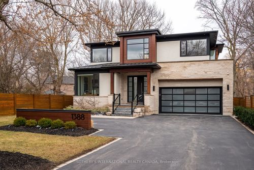 1388 Acton Cres, Oakville, ON, L6J2S5 | Card Image