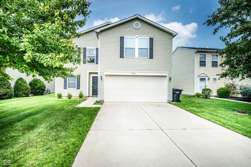 9462 W Stargazer Dr, Pendleton, IN, 46064-7505 | Card Image
