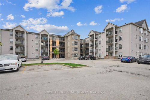 301-1411 Walker'S Line, Burlington, ON, L7M4P5 | Card Image
