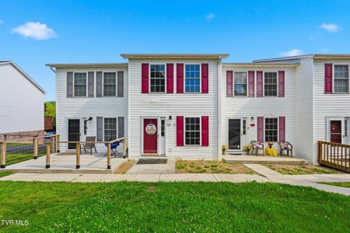 2-52 Tulip Grove Cir, Bristol, TN, 37620-5873 | Card Image