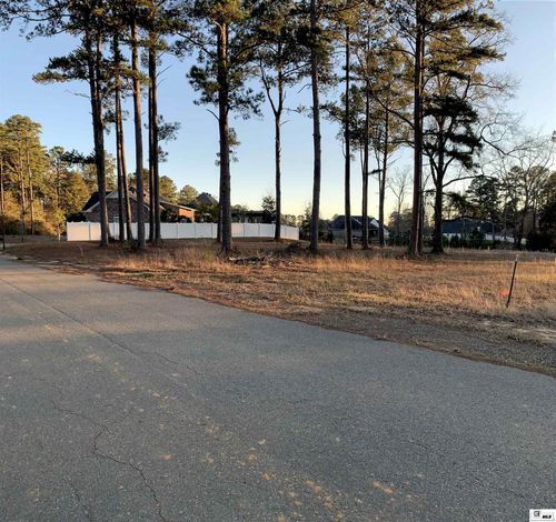 411 Lost Lake Bnd, West Monroe, LA, 71291-8722 | Card Image