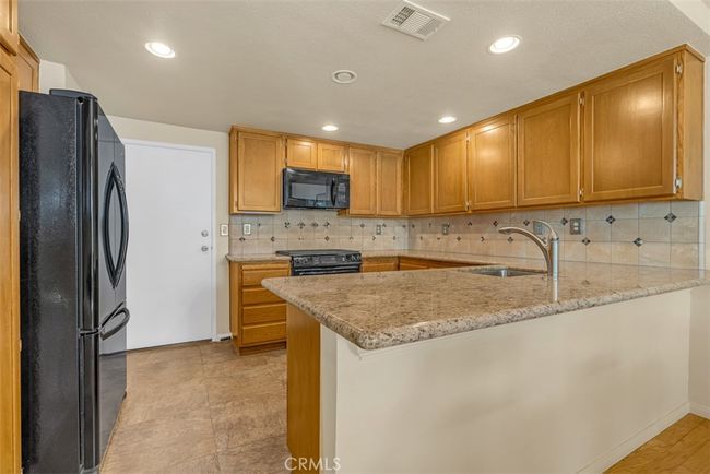 UNIT-5 - 1409 Bodega Way, Townhouse with 2 bedrooms, 3 bathrooms and 2 parking in Diamond Bar CA | Image 12